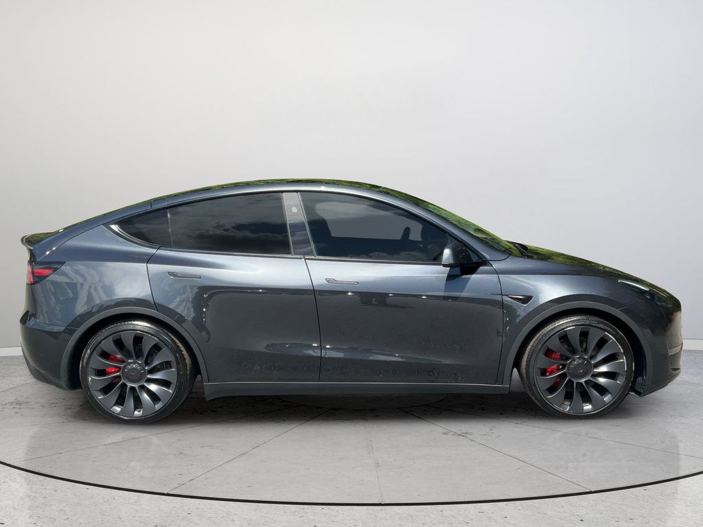 Used 2025 Tesla Model Y Performance AWD/4WD image 11