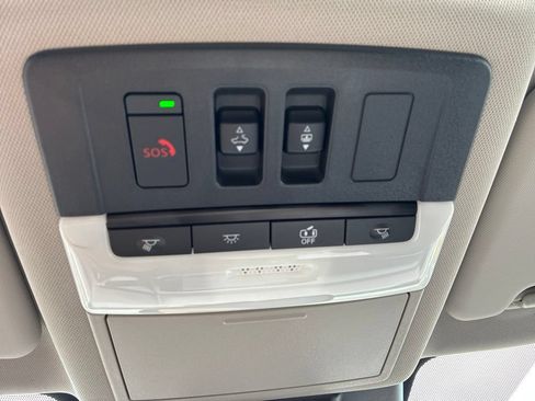 Certified 2023 Nissan Rogue SL w/ SL Premium Package AWD/4WD image 22