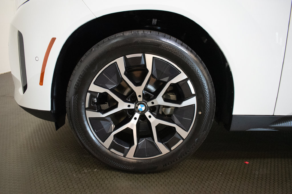 New 2026 BMW X3 xDrive30i w/ Premium Package AWD/4WD image 9