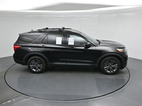 Certified 2023 Ford Explorer XLT w/ Equipment Group 202A image 45