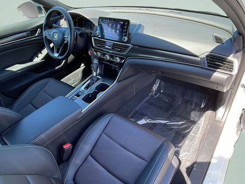 Used 2022 Honda Accord Sport image 18