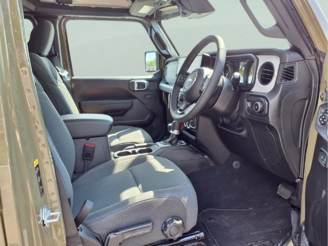New 2026 Jeep Wrangler Unlimited Sport w/ Convenience Group AWD/4WD image 17