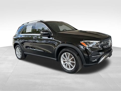 Used 2024 Mercedes-Benz GLE 450e 4MATIC image 2