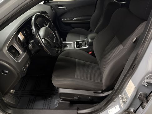 Used 2022 Dodge Charger GT RWD image 12