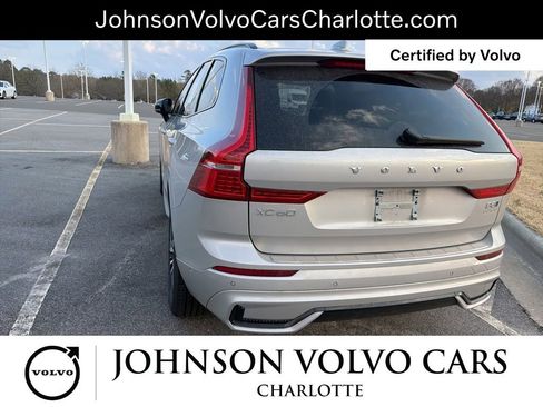 Certified 2024 Volvo XC60 B5 Plus w/ Protection Package Premier image 15