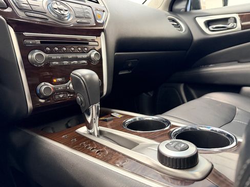 Used 2015 Nissan Pathfinder SL w/ SL Premium Package image 42