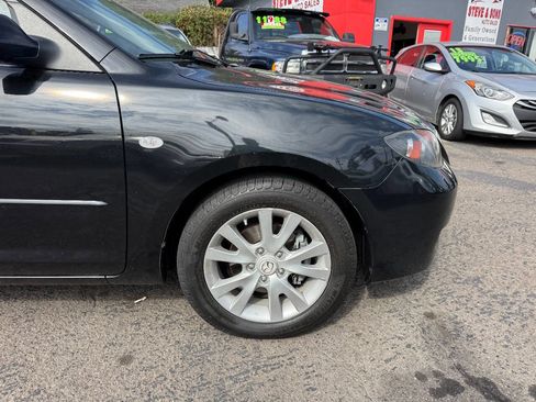 Used 2008 MAZDA MAZDA3 i Touring image 9