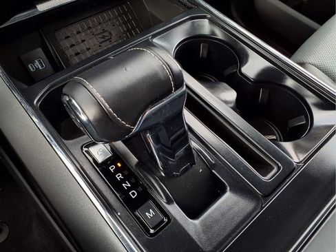 Certified 2023 Ford F150 Lariat w/ Equipment Group 502A High image 18