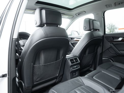 Used 2018 Audi Q5 2.0T Premium image 25