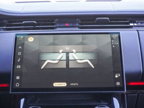 Used 2023 Land Rover Range Rover Sport SE image 15