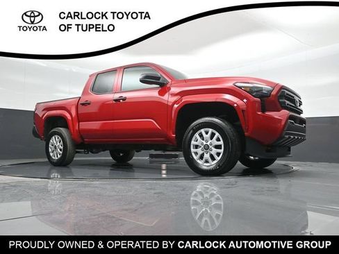 Used 2025 Toyota Tacoma SR image 29