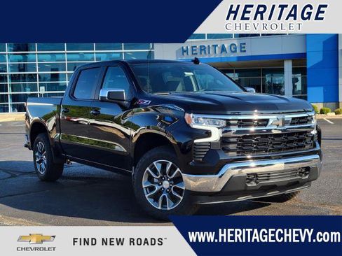 New 2026 Chevrolet Silverado 1500 LT w/ Z71 Off-Road Package AWD/4WD image 1