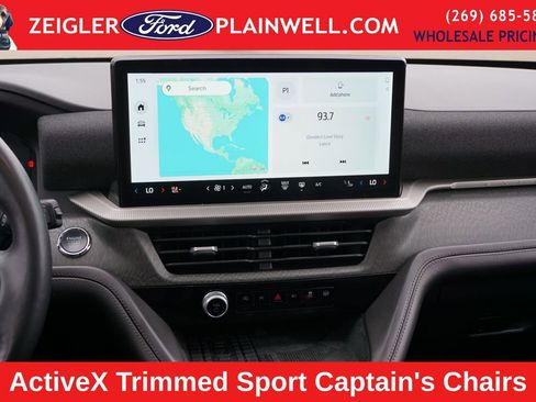 Used 2025 Ford Explorer Platinum w/ LUX Leather Package AWD/4WD image 17