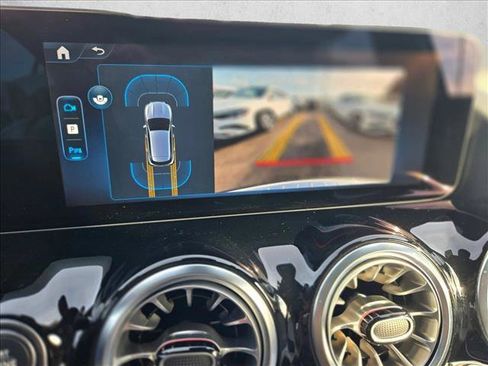 Certified 2025 Mercedes-Benz GLA 250 image 12