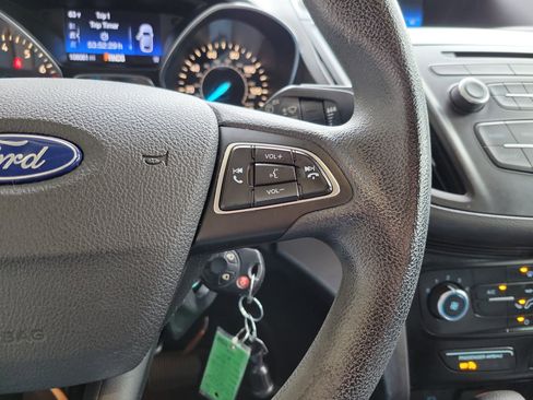 Used 2017 Ford Escape S image 18