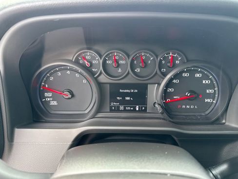 Used 2025 Chevrolet Silverado 1500 Custom image 28