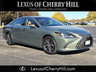 Used 2024 Lexus ES 300h w/ Premium Package
