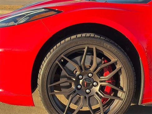 Used 2024 Chevrolet Corvette Z06 image 5