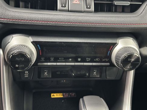 Used 2025 Toyota RAV4 XSE w/ Weather Package image 22