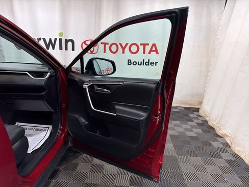 Used 2024 Toyota RAV4 XLE w/ Convenience Package AWD/4WD image 10