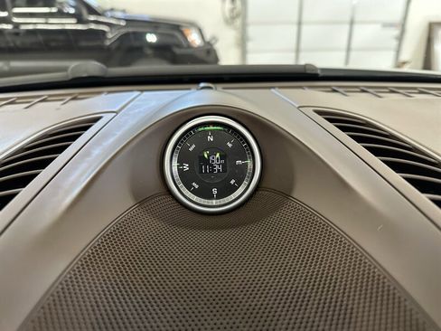 Used 2015 Porsche Cayenne Turbo w/ Premium Plus Package image 37