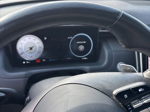 Used 2022 Hyundai Tucson Limited w/ Cargo Package AWD/4WD image 13