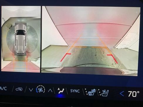 New 2026 Chevrolet Traverse High Country w/ LPO, Floor Liner Package image 19