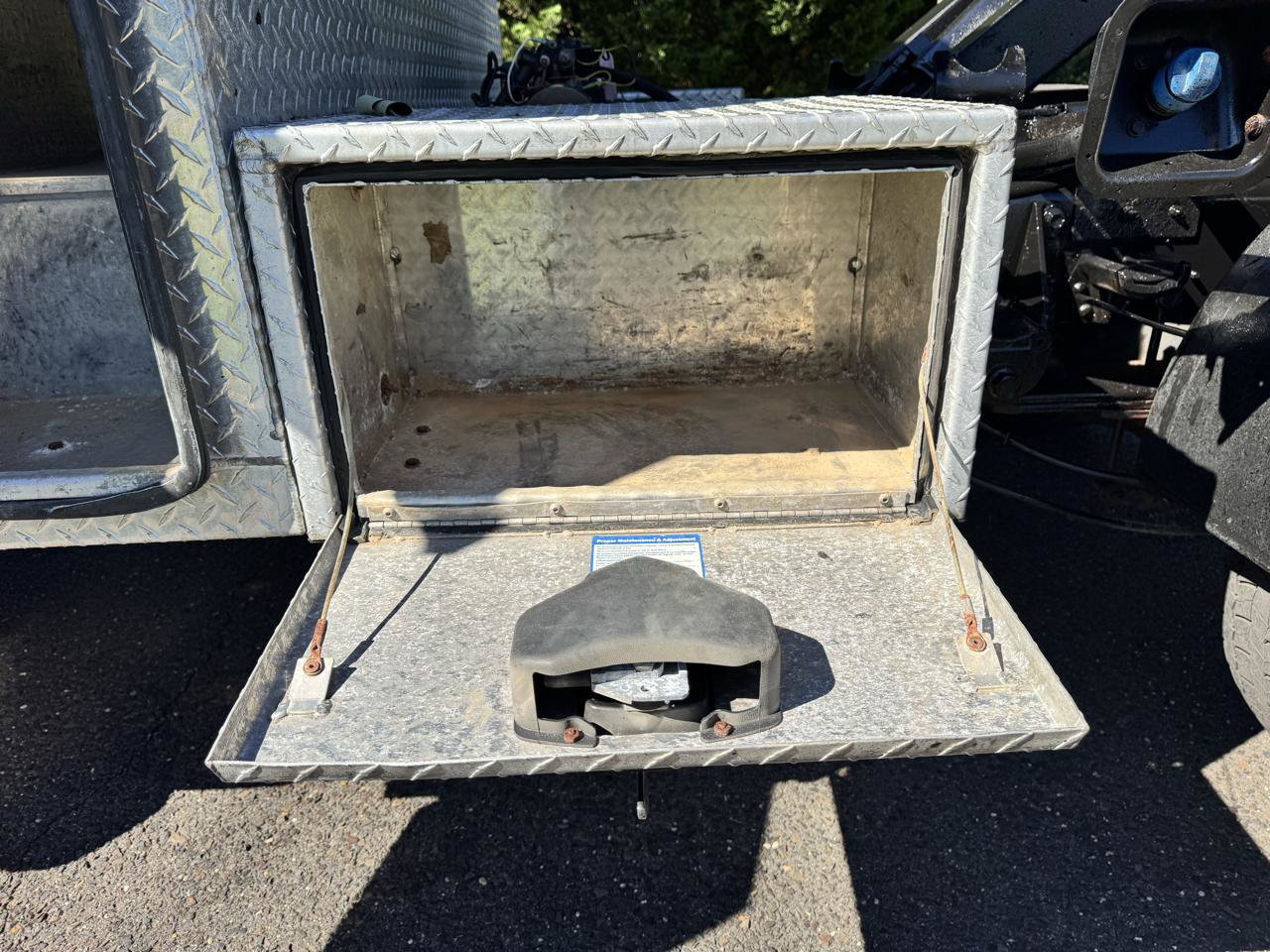 Used 2018 Ford F550 4x4 Regular Cab Super Duty image 11