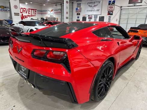 Used 2014 Chevrolet Corvette Stingray Coupe image 6