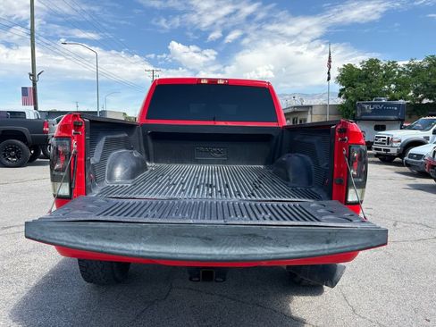 Used 2013 RAM 2500 Tradesman w/ Chrome Appearance Group AWD/4WD image 8