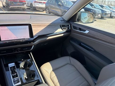 New 2026 Volkswagen Atlas SEL AWD/4WD image 12