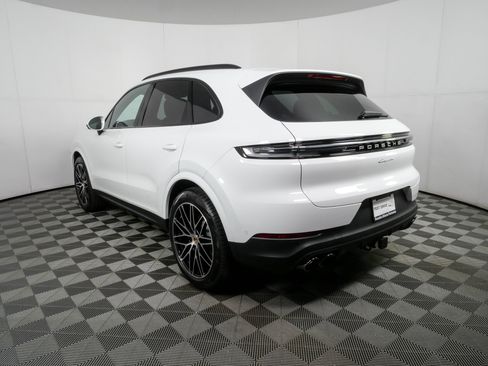 New 2026 Porsche Cayenne AWD/4WD image 3