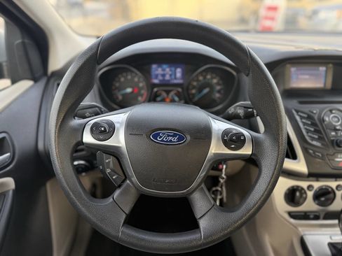 Used 2014 Ford Focus SE image 15