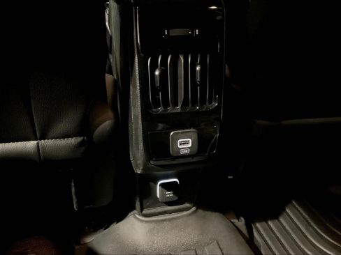 Used 2022 Jeep Compass Latitude AWD/4WD image 10