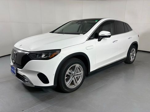 Used 2023 Mercedes-Benz EQE 350+ SUV image 3