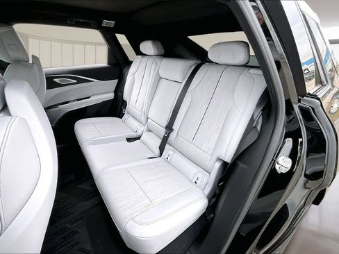 New 2026 Cadillac Lyriq Premium Luxury w/ LPO, Floor Liner Package AWD/4WD image 10