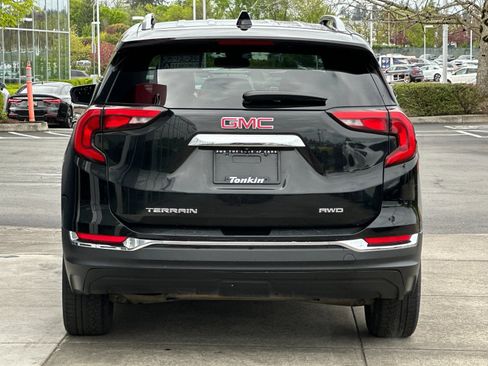 Used 2020 GMC Terrain SLT AWD/4WD image 4