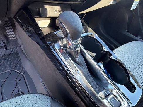 New 2026 Chevrolet Trax LT image 13