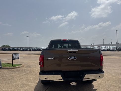 Used 2015 Ford F150 Lariat w/ Equipment Group 502A Luxury RWD image 15