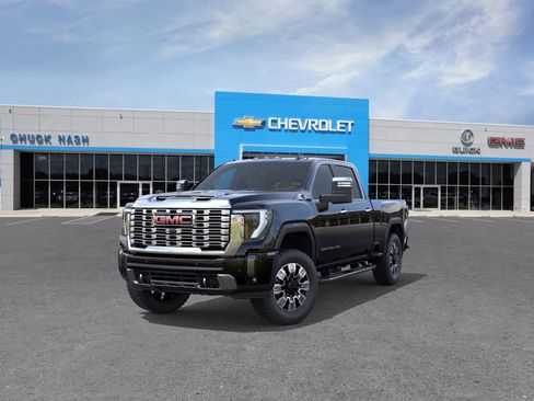 New 2026 GMC Sierra 2500 Denali w/ Technology Package AWD/4WD image 8