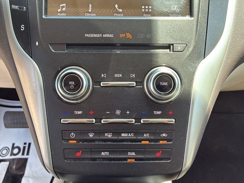Used 2018 Lincoln MKC Select FWD image 31