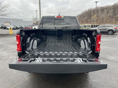 New 2026 RAM 1500 4x4 Crew Cab image 24