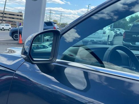 Used 2020 Volvo XC40 T5 Inscription AWD/4WD image 25