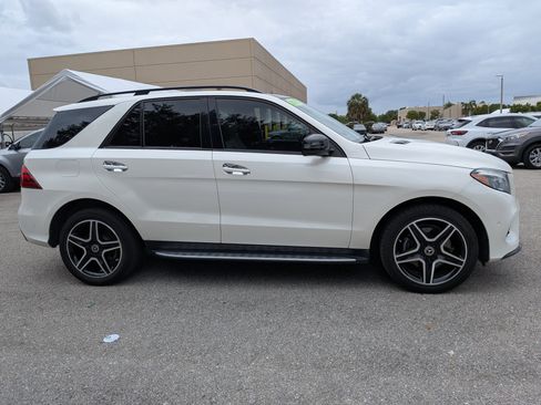 Used 2018 Mercedes-Benz GLE 350 4MATIC image 3