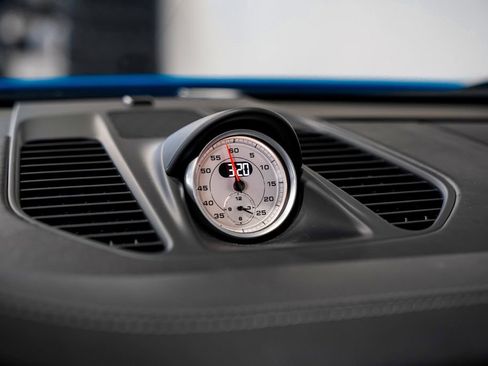 Used 2018 Porsche 911 GT3 RWD image 12