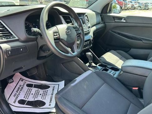 Used 2017 Hyundai Tucson SE image 11