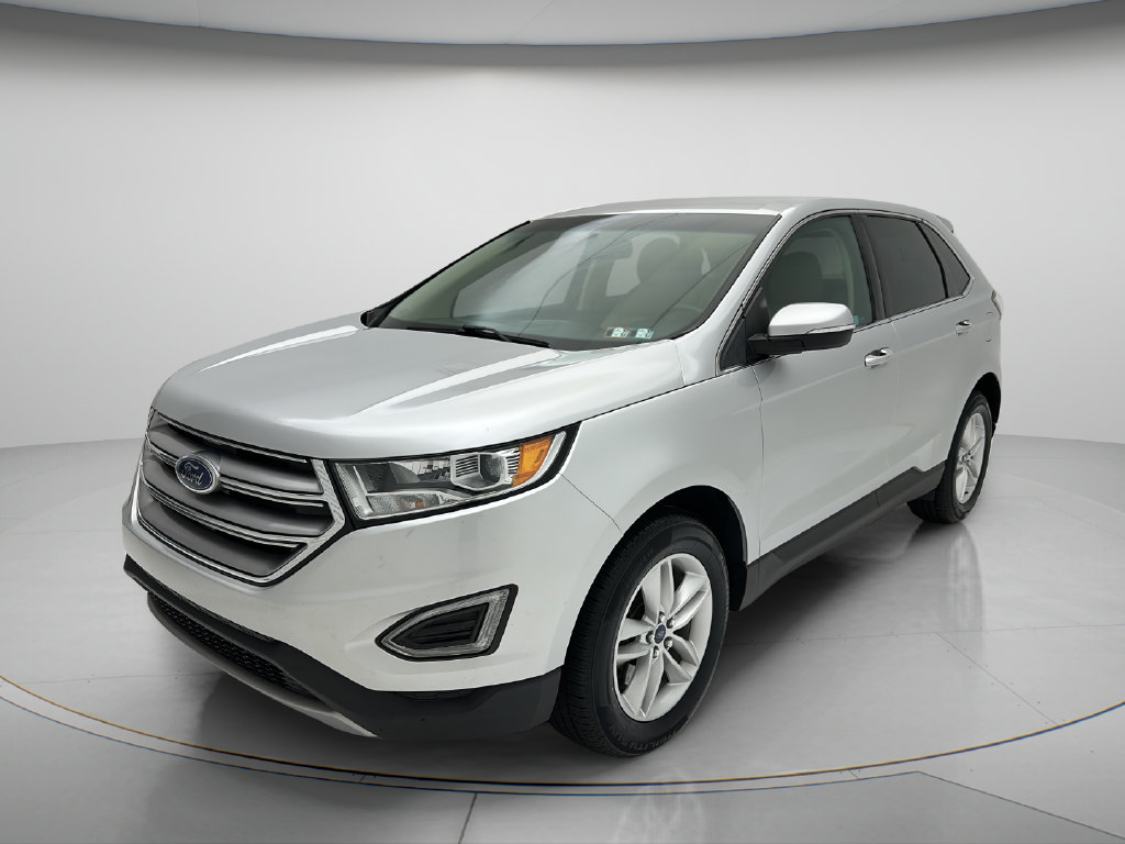 Used 2017 Ford Edge SEL w/ Equipment Group 201A AWD/4WD image 3