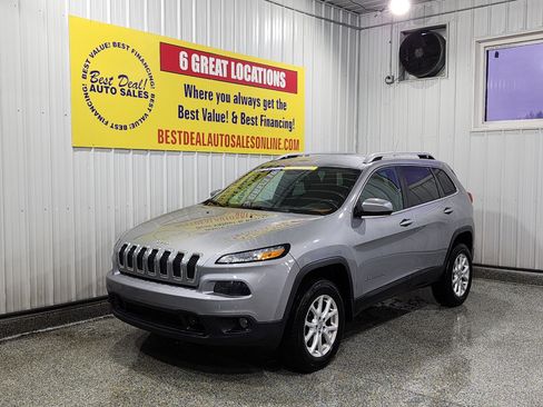 Used 2015 Jeep Cherokee Latitude w/ Comfort/Convenience Group image 1