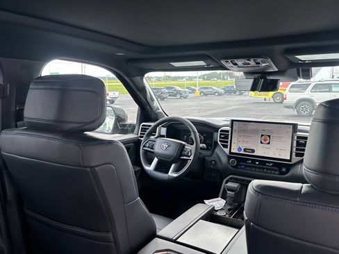 New 2026 Toyota Tundra Platinum AWD/4WD image 34