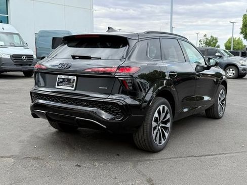 New 2026 Audi Q3 quattro 2.0T AWD/4WD image 7